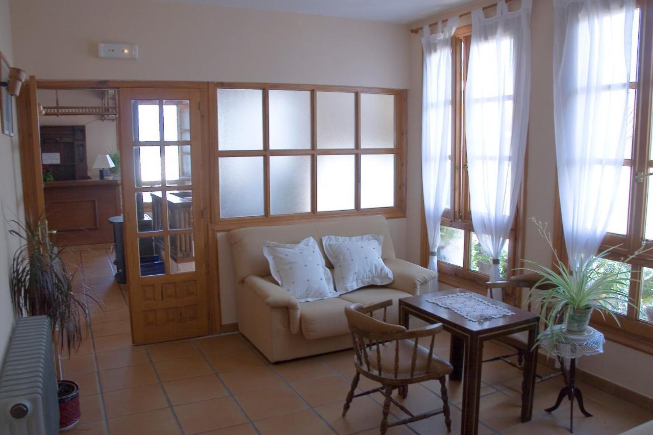 Casa Rural El Molino De Alocén Exteriör bild