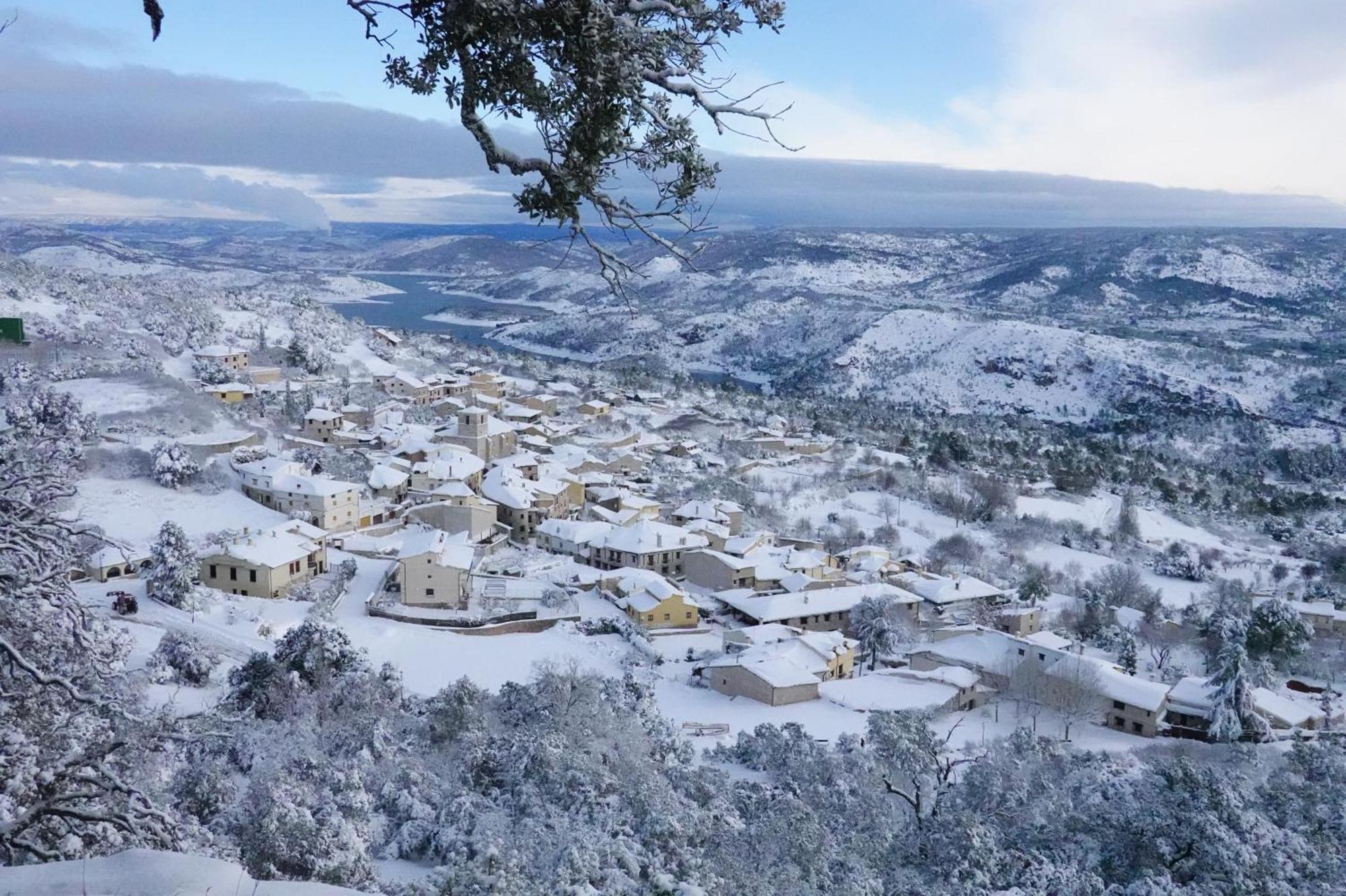 Casa Rural El Molino De Alocén Exteriör bild
